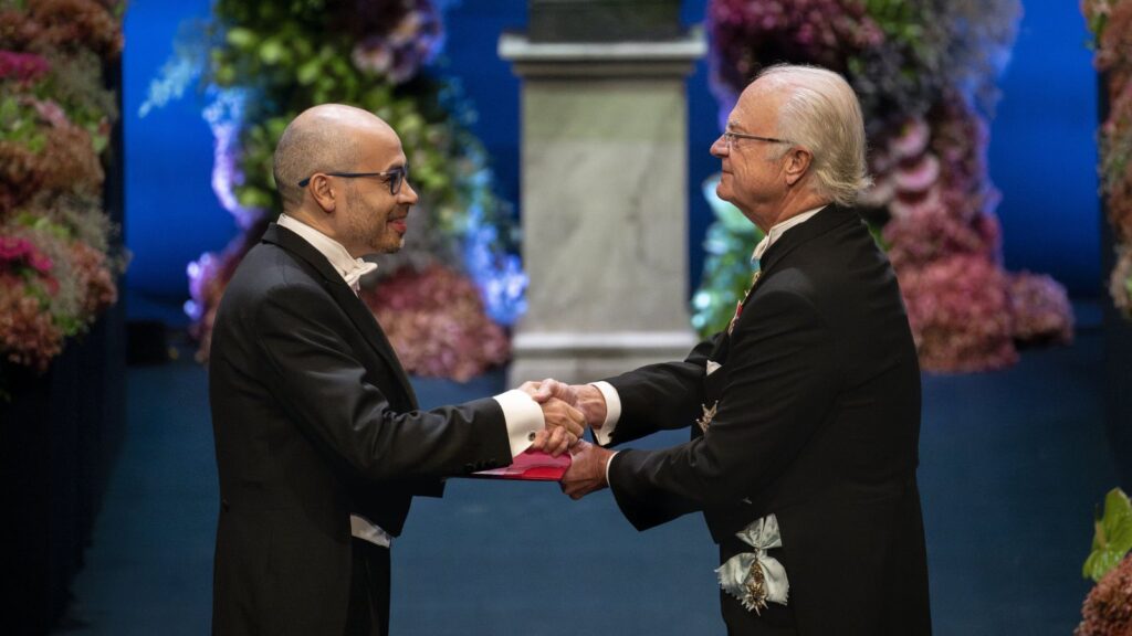 Demis Hassabis receiving his Nobel Prize from H.M. King Carl XVI Gustaf of Sweden